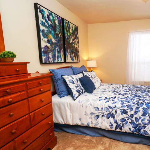 Gull Prairie/Gull Run Apartments and Townhomes Apartments in